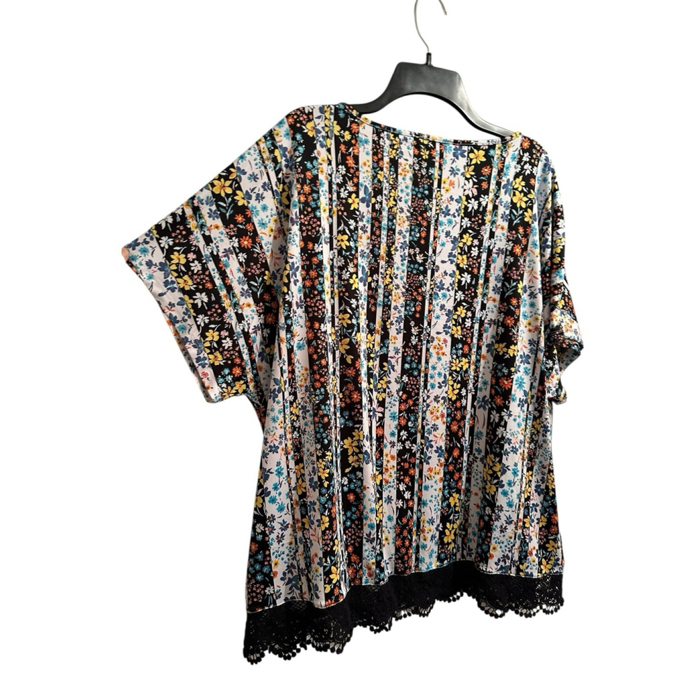 Larky Lark Floral Tunic Blouse Lace Hem Womens 1X Multicolor Short Sleeves - Picture 7 of 17